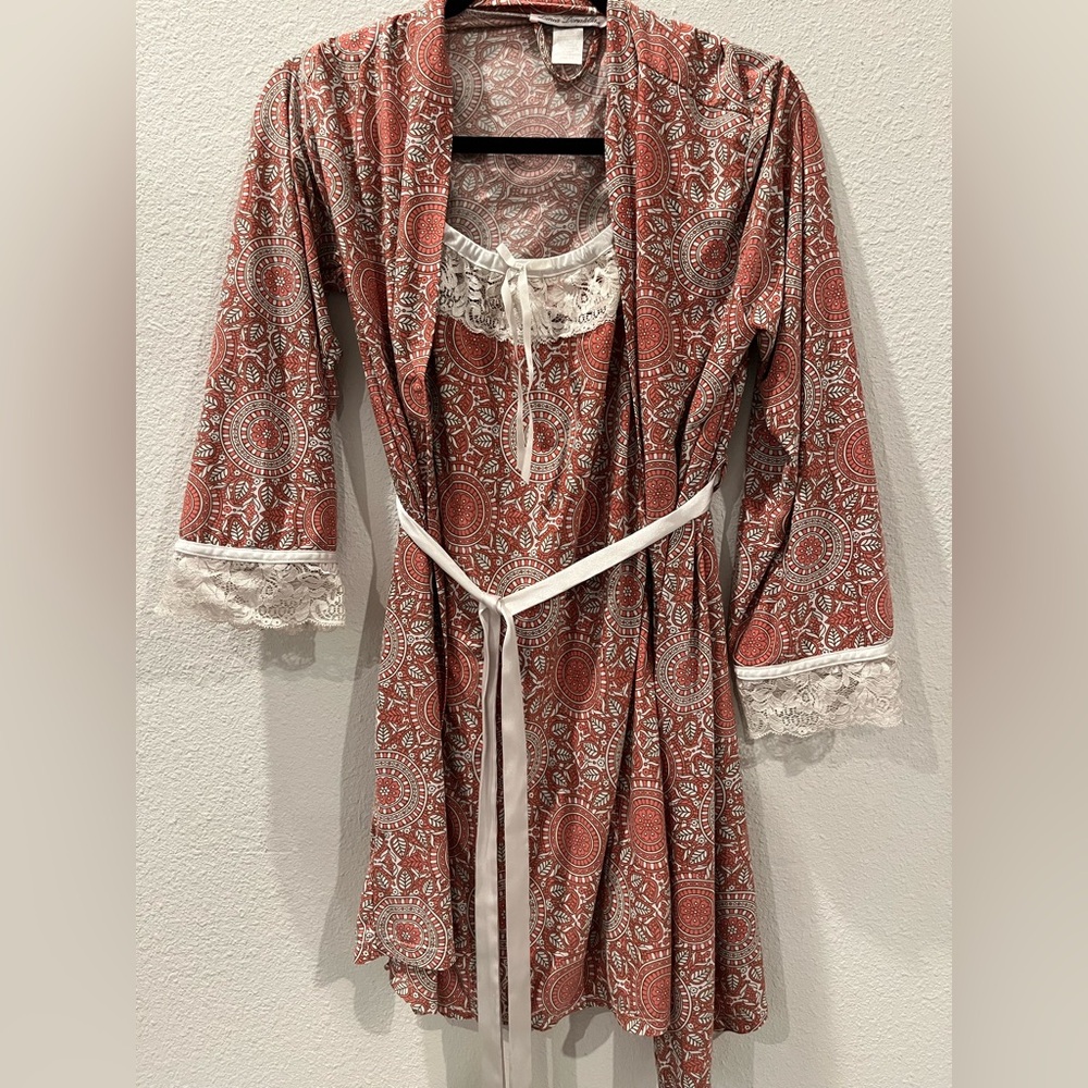 Linea Donatella Pink and White Patterned Garment